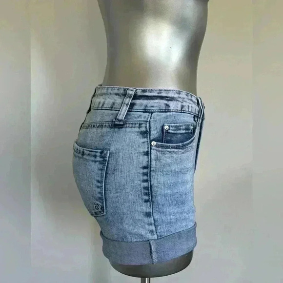 💟Women’s Jean Shorts - Picture 5 of 14